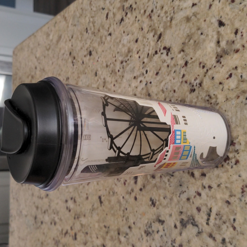 Starbucks Singapore Travel Mug